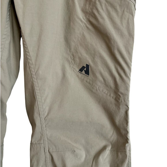 Eddie Bauer Men's First Ascent Pants-Size 40x30-Khaki Color-EUC - Picture 3 of 9